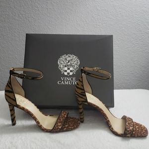 New Vince Camuto